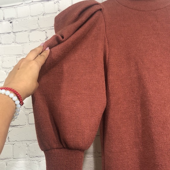 Express padded shoulders - Picture 7 of 9